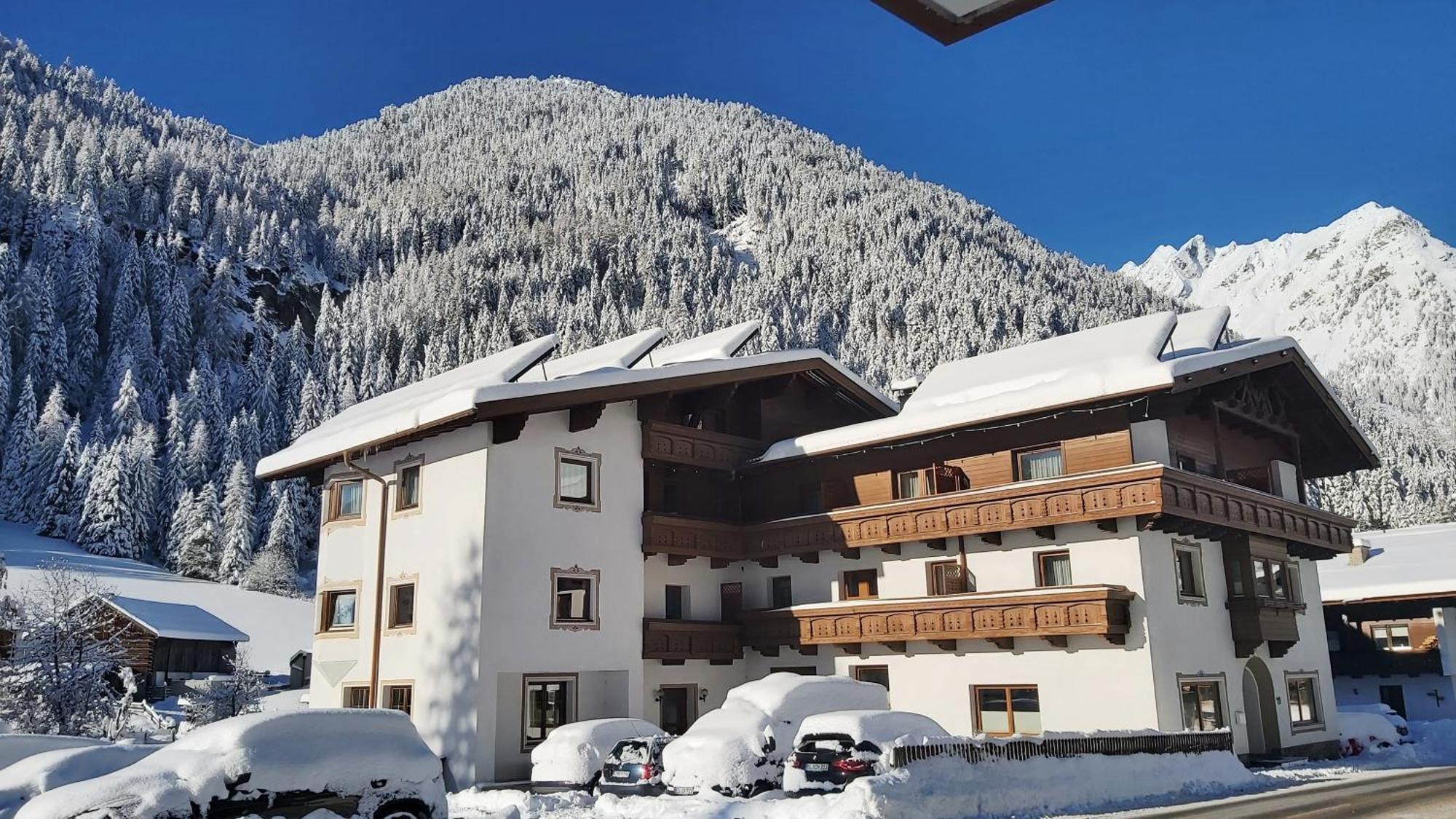 Hotel Pension Haid ザンクト・レオンハルト・イム・ピッツタール エクステリア 写真